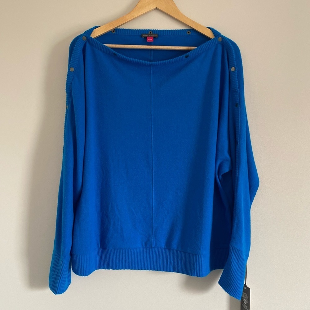 Vince Camuto Snap sleeve Sweater
